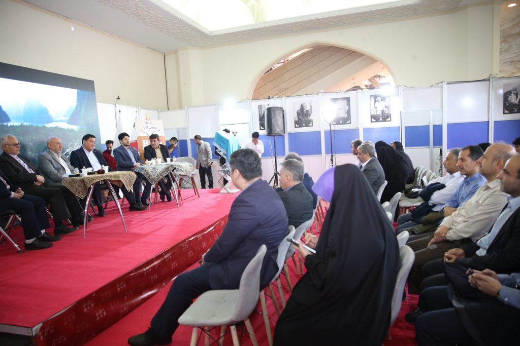 پنج کتاب با محوریت فرهنگ و تاریخ قرقیزستان رونمایی شد